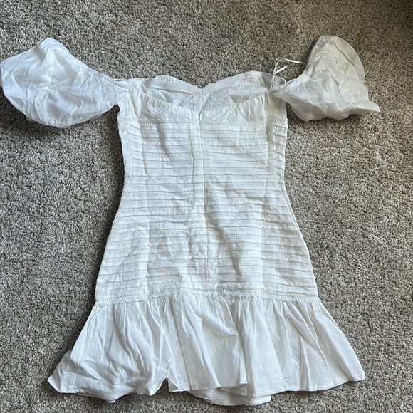 Hello Molly St Cloud Dress White - Picture 9 of 9